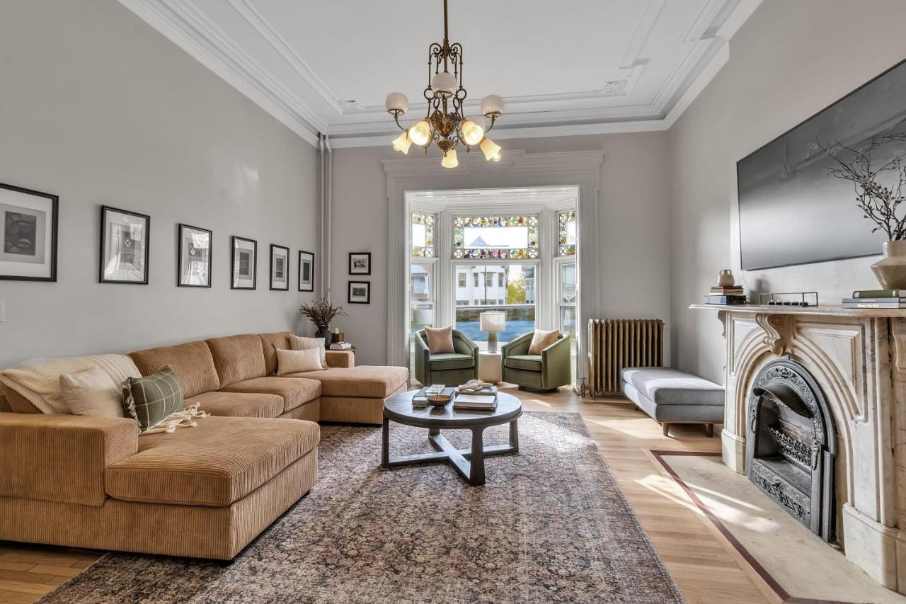 Spacious Second Empire Suite At The Platt Mansion 水牛城 外观 照片