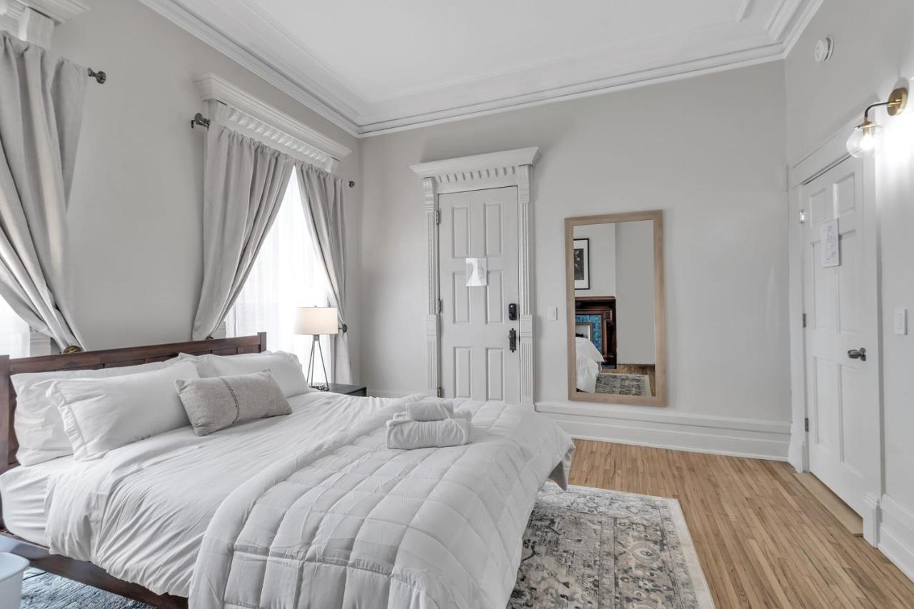 Spacious Second Empire Suite At The Platt Mansion 水牛城 外观 照片